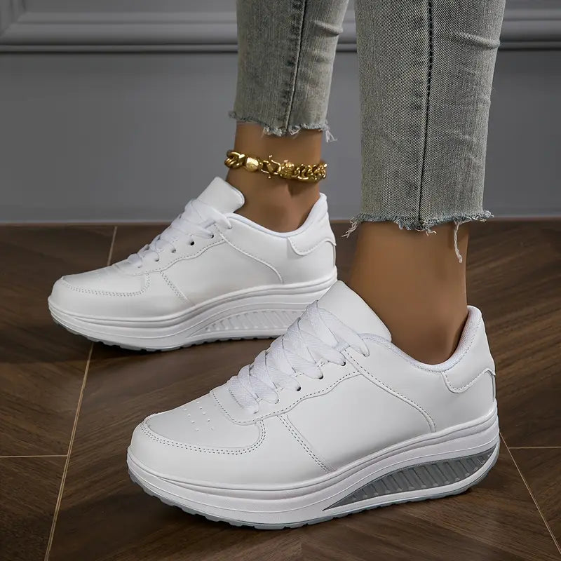 Avelin Lyon | Baskets femme à semelle compensée striée