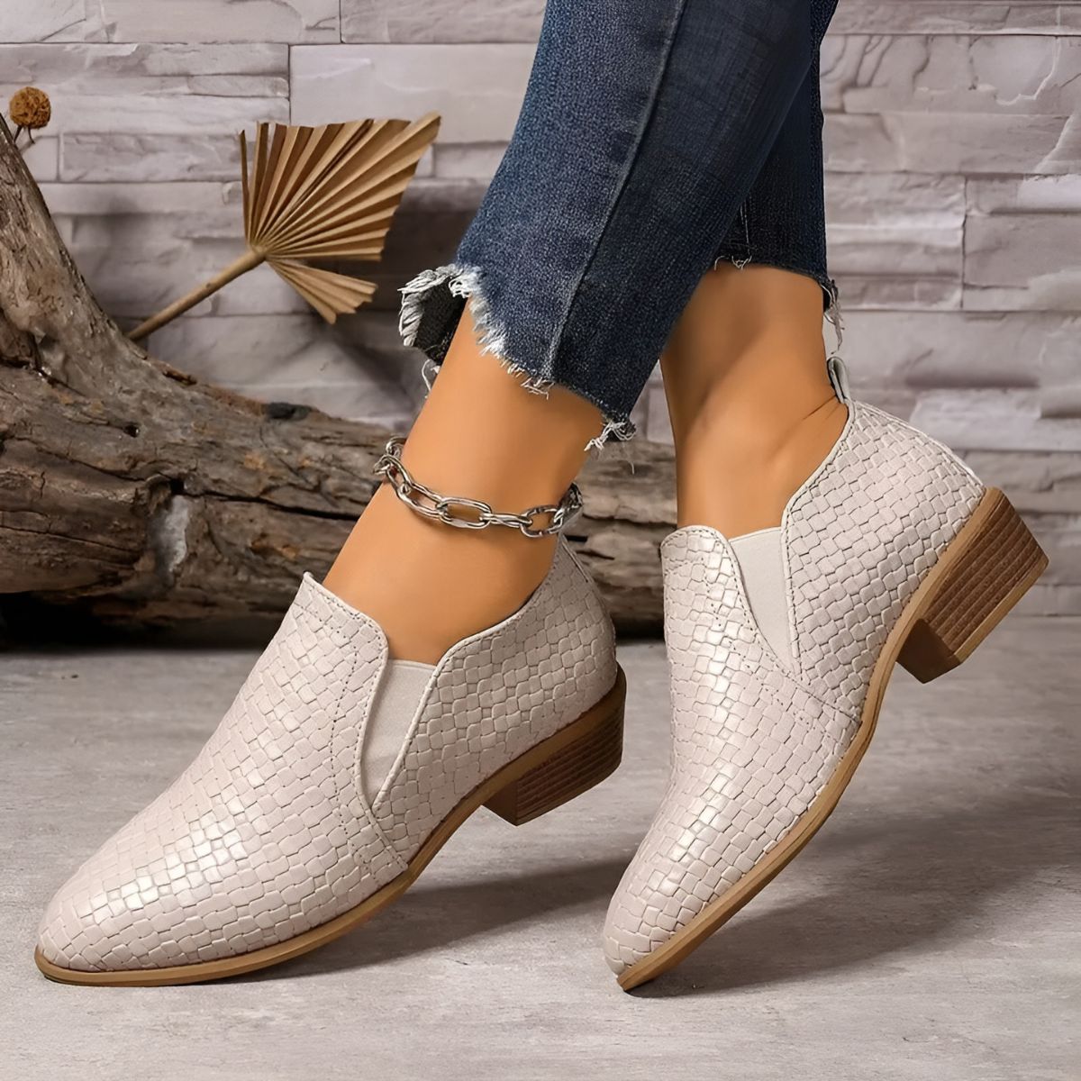 Avelin Lyon | Derbies femme à laçage classique
