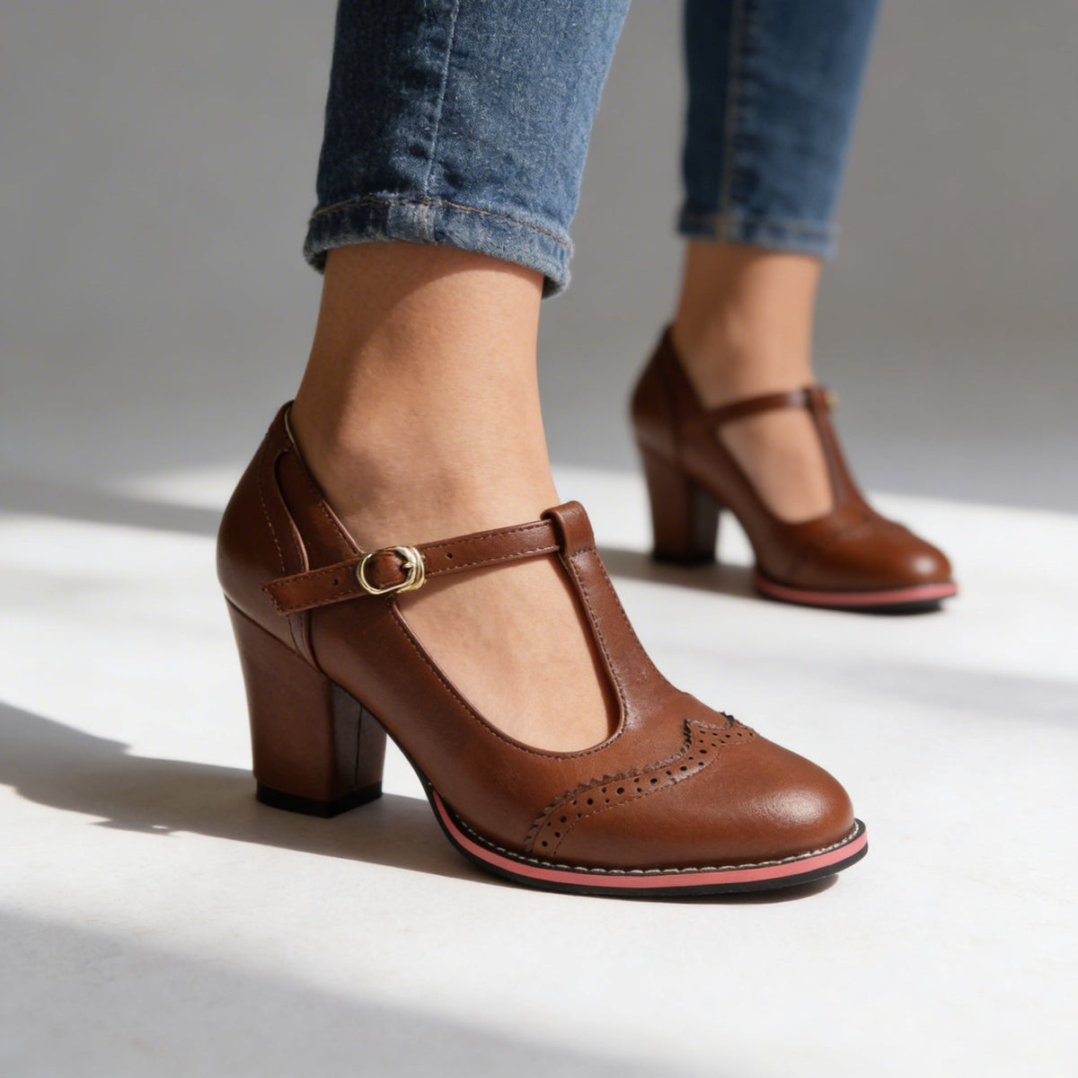 Avelin Lyon | Chaussures Mary Jane femme à boucle réglable