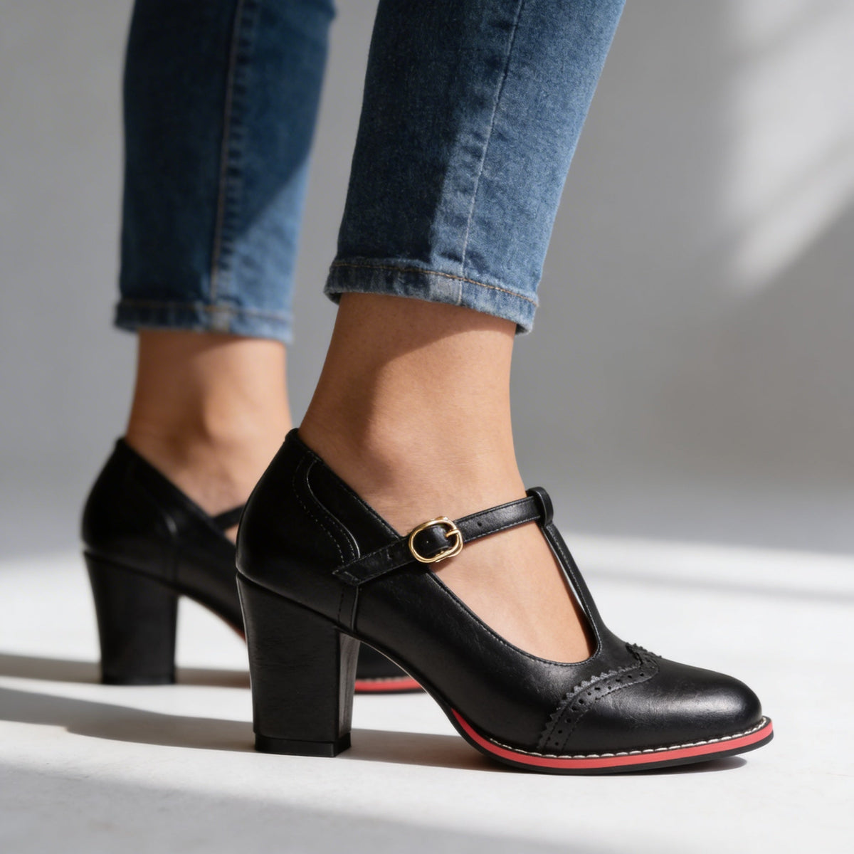 Avelin Lyon | Chaussures Mary Jane femme à boucle réglable