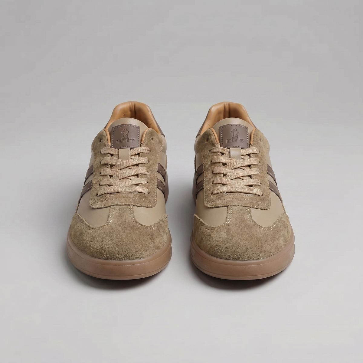 Avelin Lyon | Baskets homme à bandes latérales