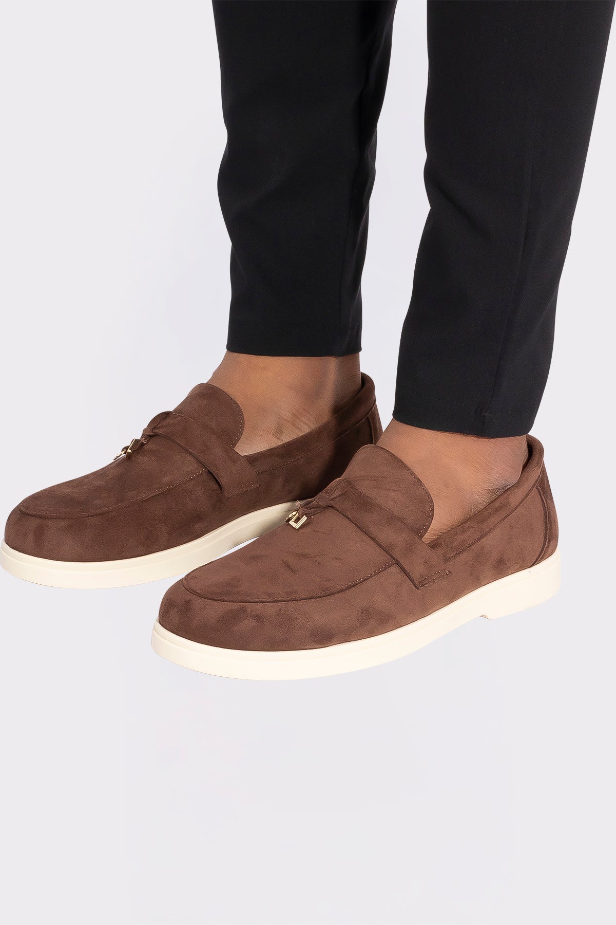 THE RAVELLO ESSENTIAL LOAFER